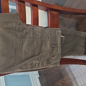 TNA Golden Cargo Style